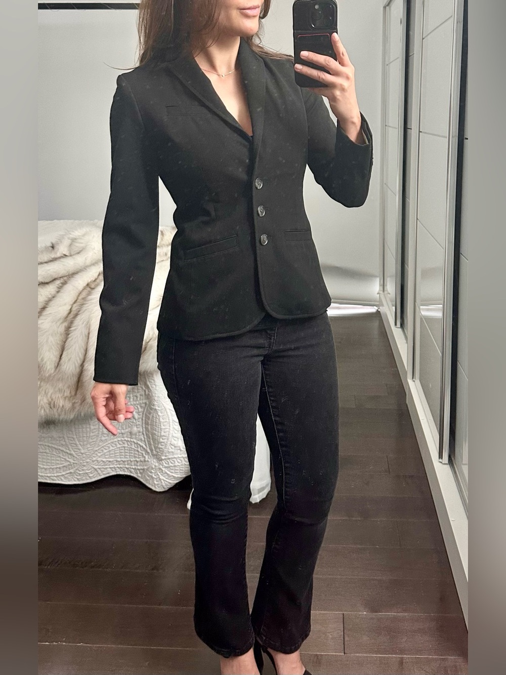Eddie Bauer Black Fitted Stretch Blazer Size 0 Tailored 3 Button